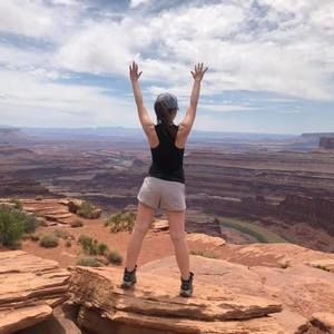 Meet your Posher, Janelle